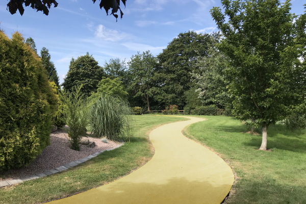 Park Footpath in NatraTex Colour Gold